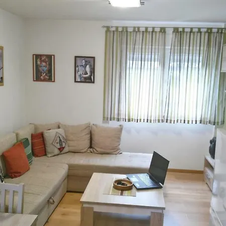 Apartamento Romina
