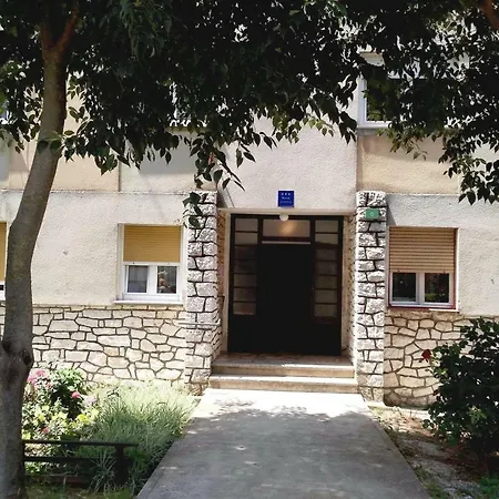 Romina Apartment Pula